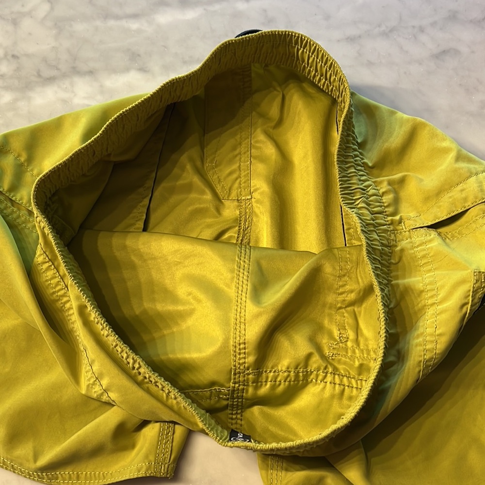 Volcom swim shorts trunks. Citrine green. Mens Medium. - Picture 8 of 10